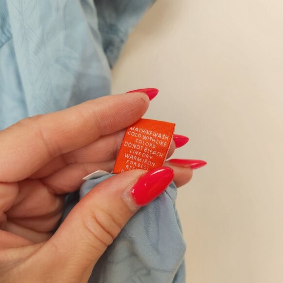 Tori Richard Silk Blend Blue Button Down Shirt Hawaiian Tropical Beachy Men's L - Picture 8 of 9